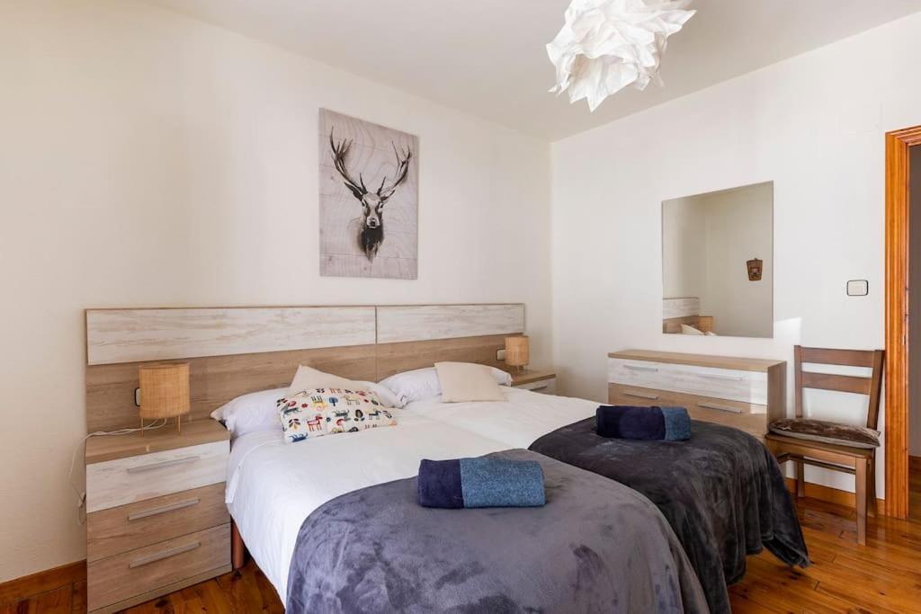 Espectacular Apartamento Reformado En Edificio Historico, Con Wifi Canfranc Ngoại thất bức ảnh