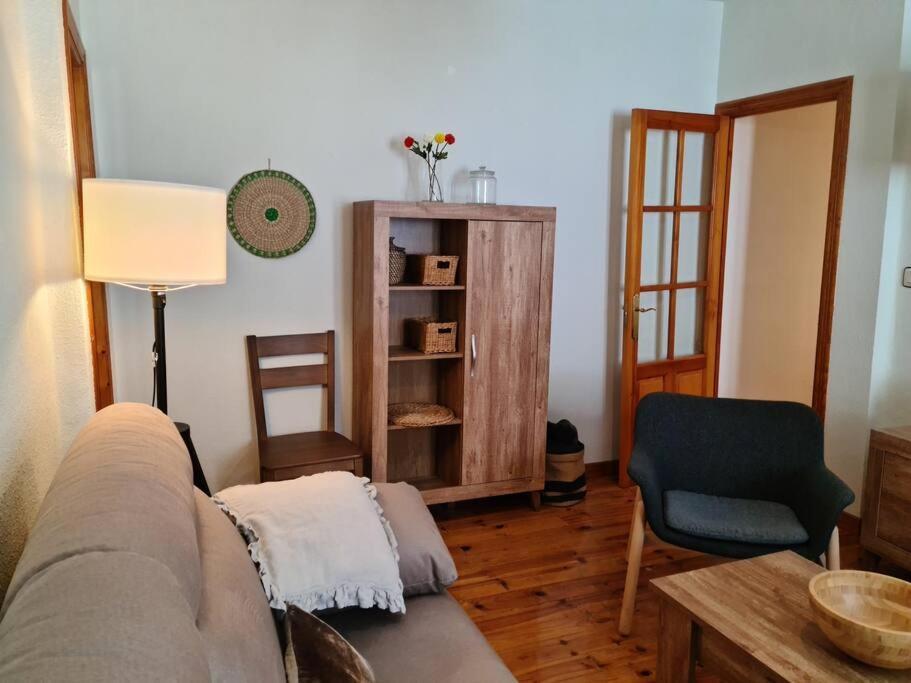 Espectacular Apartamento Reformado En Edificio Historico, Con Wifi Canfranc Ngoại thất bức ảnh